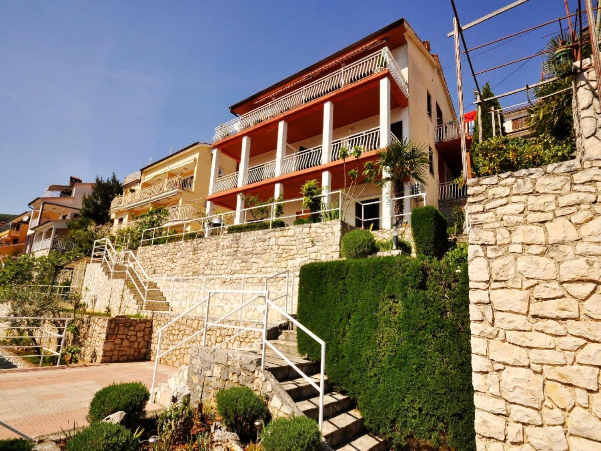Apartments Paliska Рабац Экстерьер фото